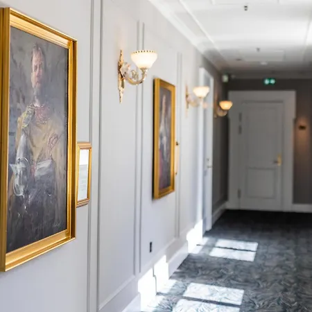 Ξενοδοχείο Royal 5*