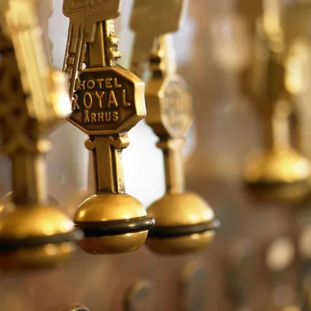 Royal オールフス