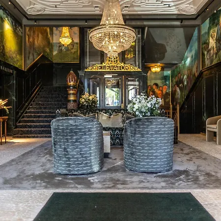 Royal Hotell