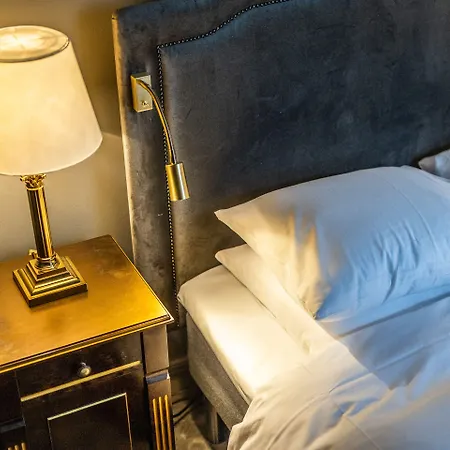 Hotel Royal