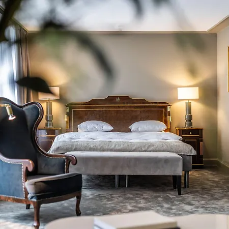 ホテル Royal オールフス